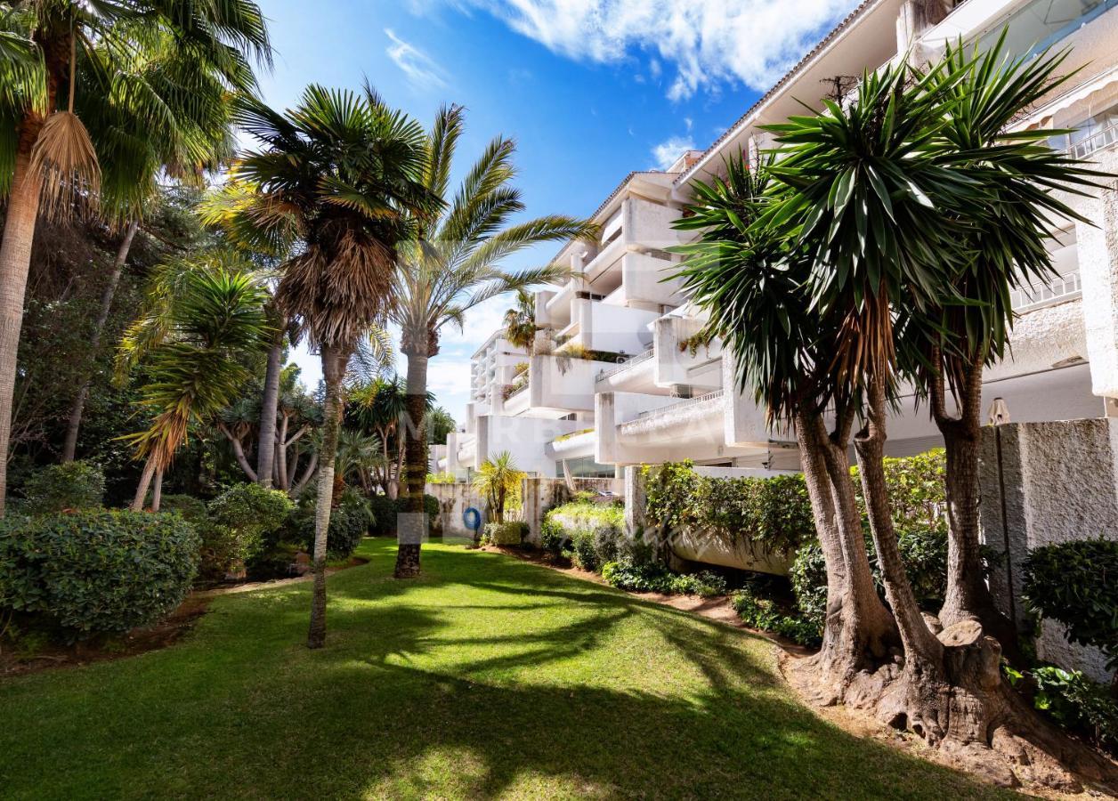 Suite 208, Close To The Beach, 2 Bedroom,Golden Mile Marbella Exterior photo